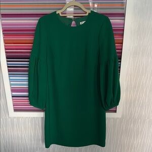 Green Balloon Sleeve Shift Dress